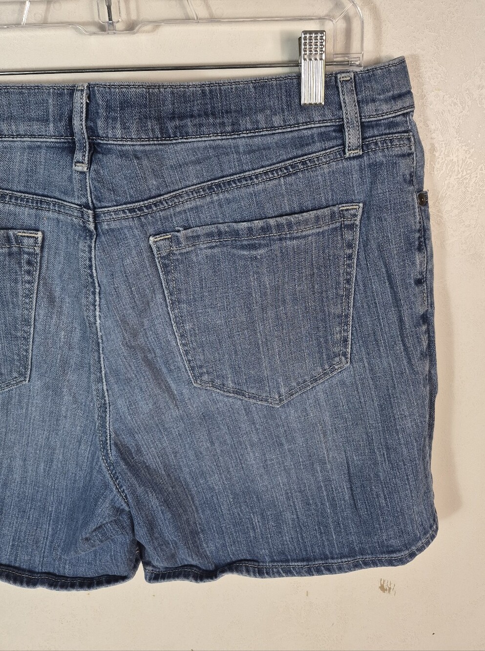 Ann Taylor LOFT Light Blue Jean Shorts 31/12 - Picture 7 of 9